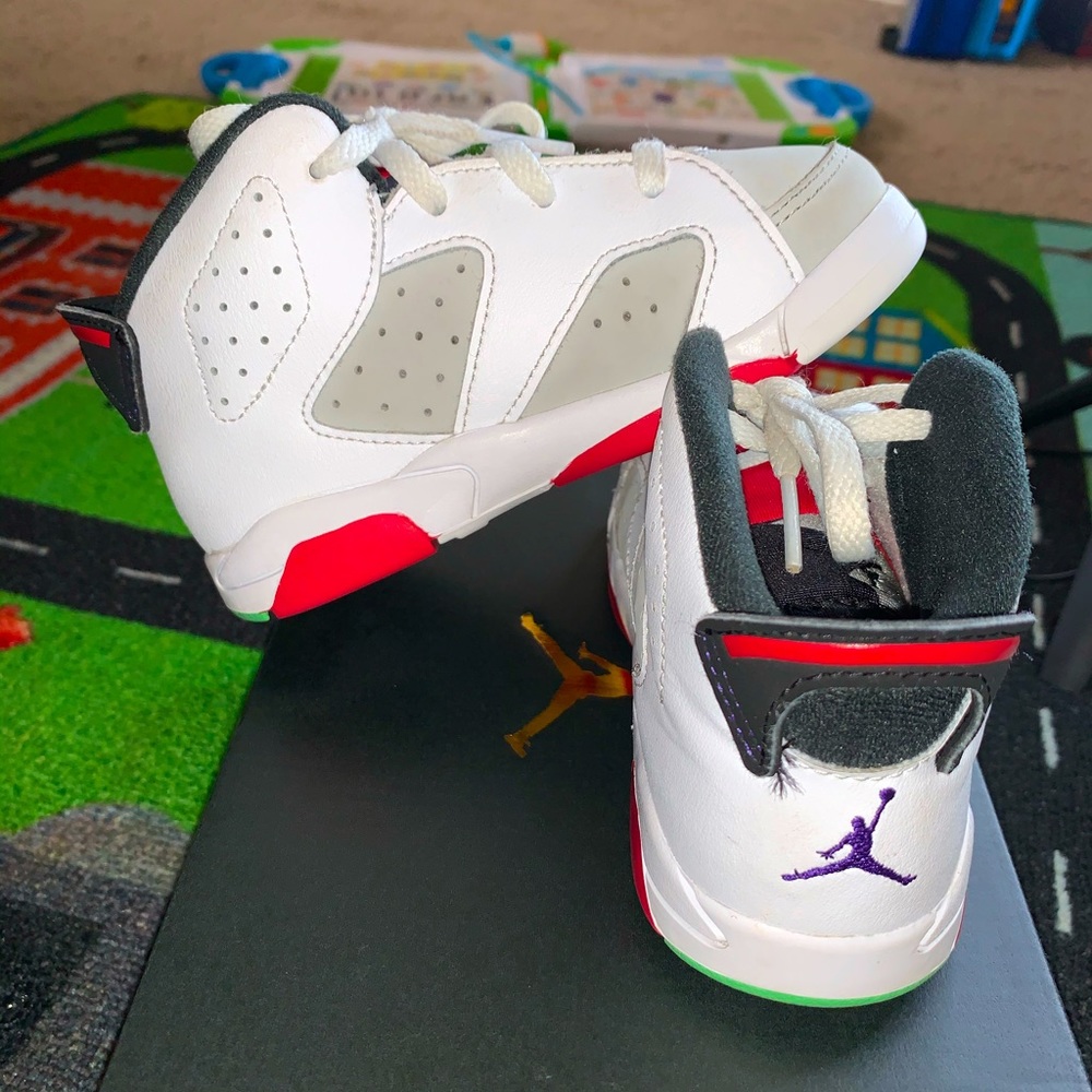 Retro 6 Toddler Shoe
